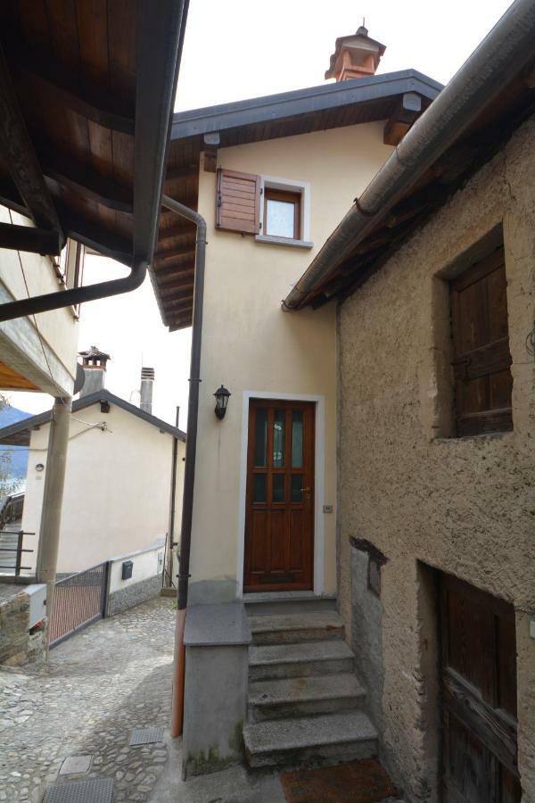 Agriturismo Runchee Vercana Екстериор снимка